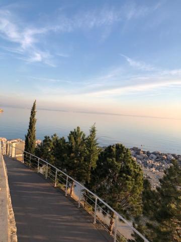 La Madre Apartment Rijeka Bagian luar foto